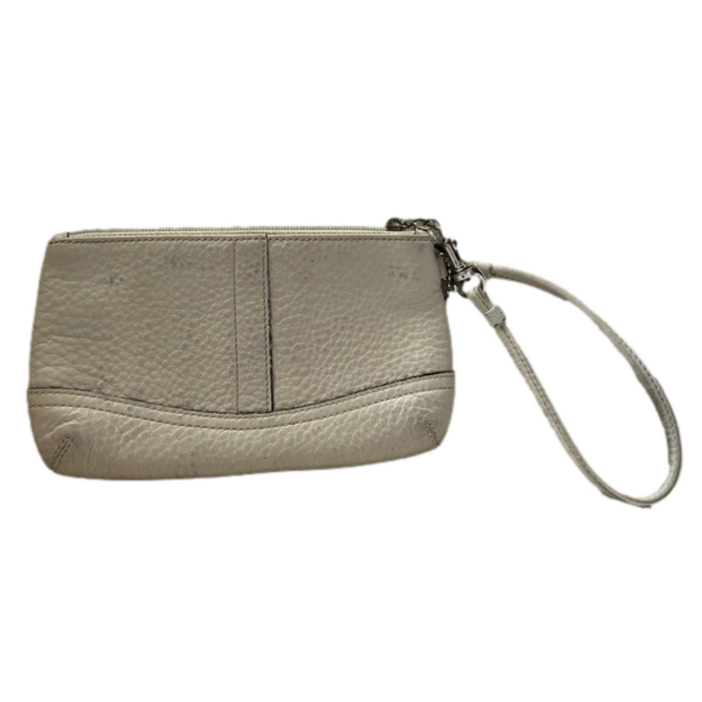 🚨Price Drop‼️🚨Coach Light Beige Wristlet With Strap